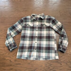 Patagonia Men's Long-Sleeved Organic Cotton Fjord Flannel Shirt Size Large